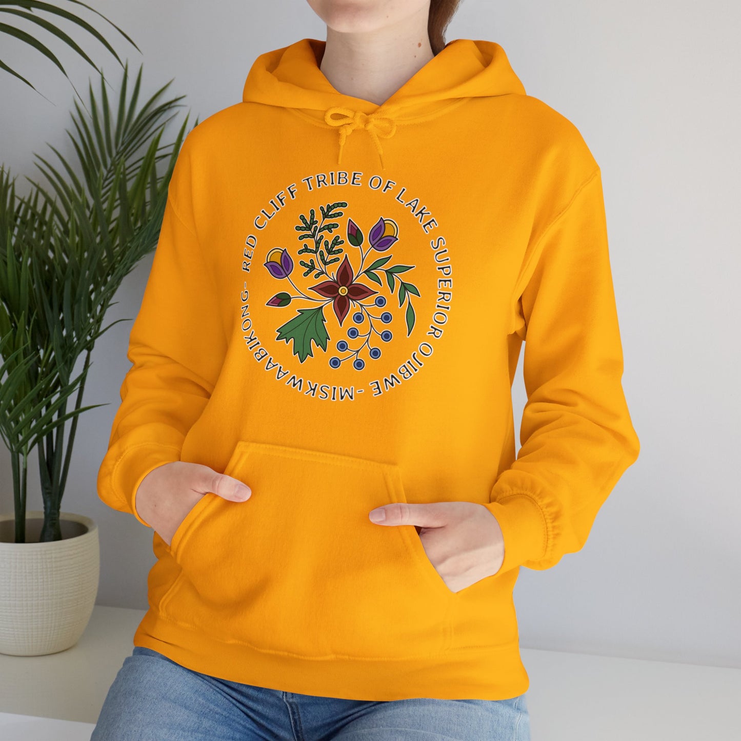 Red Cliff Tribe of Lake Superior Ojibwe Floral Design - Unisex Heavy Blend™ Hooded Sweatshirt