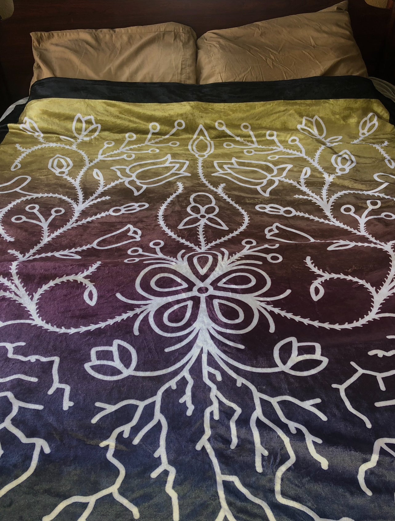 Sunset Ojibwe Floral Design - 60"x80" Velveteen Plush Blanket