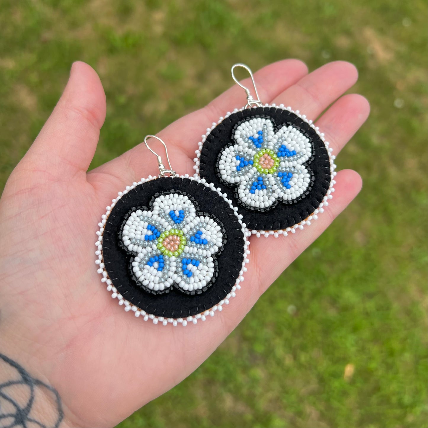 Beaded Earrings - Ojibwe Floral & Black Velvet